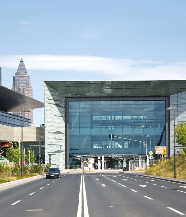 macalloy Frankfurt Exhibition Centre, Frankfurt, Germany Glulam Structures