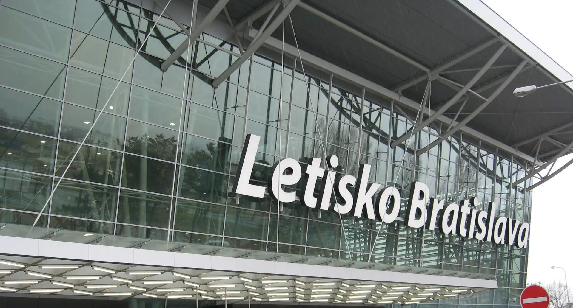 Macalloy Bratislava Airport Bratislava Slovakia Macalloy Bratislava Airport Bratislava Slovakia