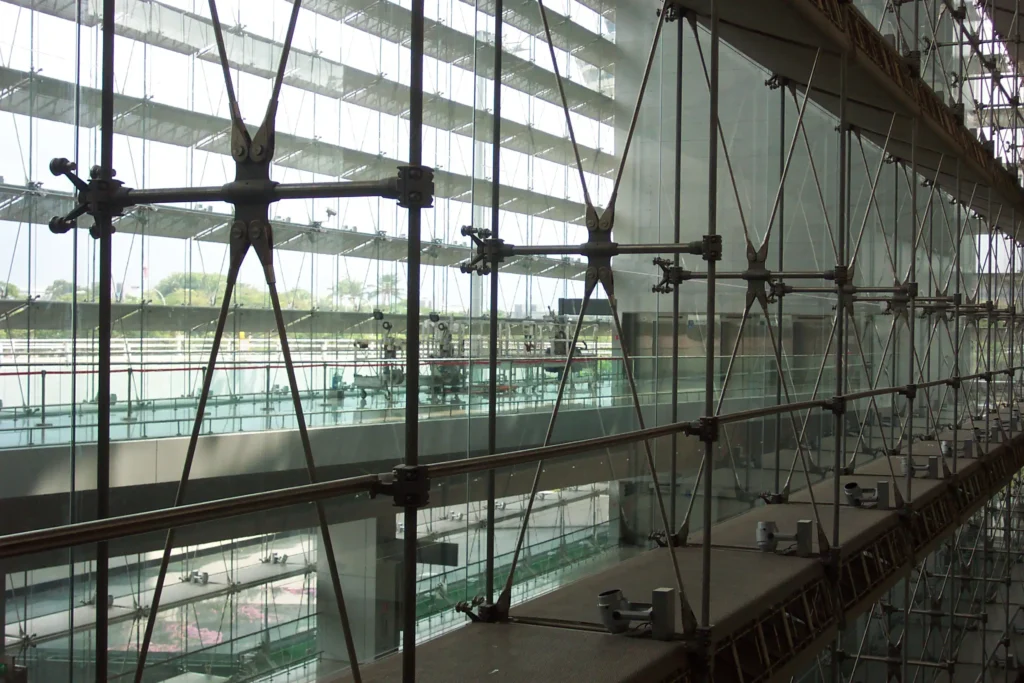 singapore international airport - macalloy tension bars
